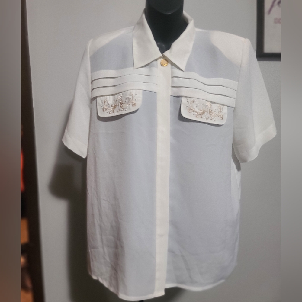🐰VINTAGE White Short Sleeve Women's Dress Shirt - NWT